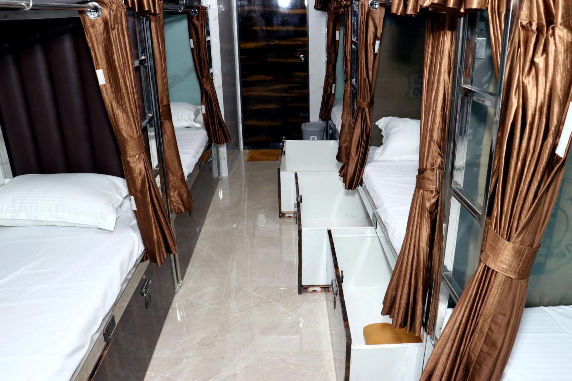 Hotel Comfy Inn Mumbai Exterior photo
